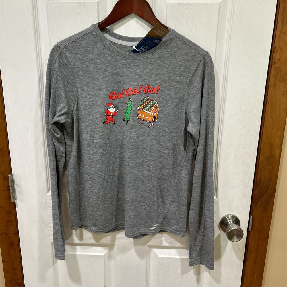 NWT Brooks Holiday Run Long Sleeve Shirt Size Large Running Athletic Top